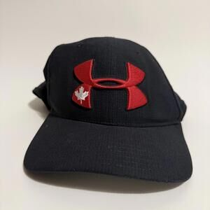 Under Armour Canada Maple Leaf Fitted Hat Black Red M/L Boys
